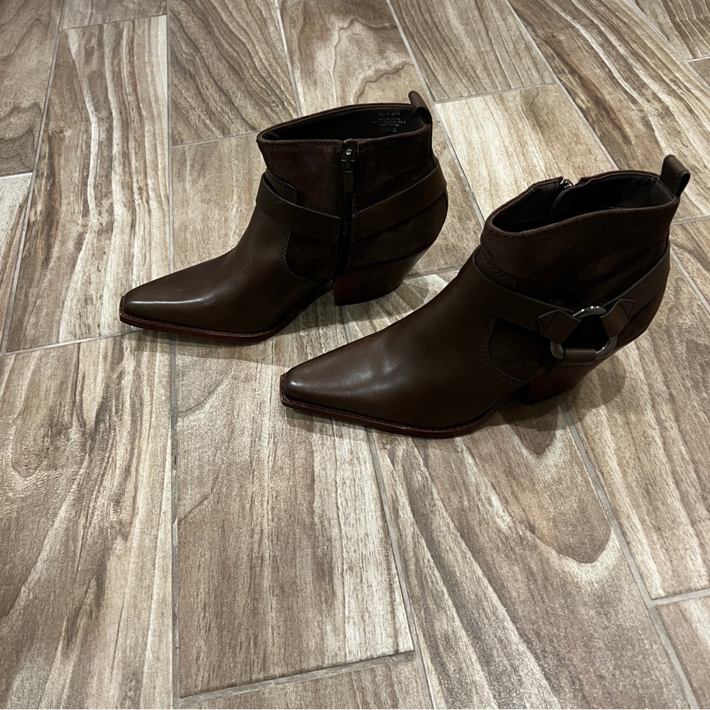Vince Camuto NEW Nenanie Leather Suede Bootie Taupe Size 10 - Picture 6 of 13